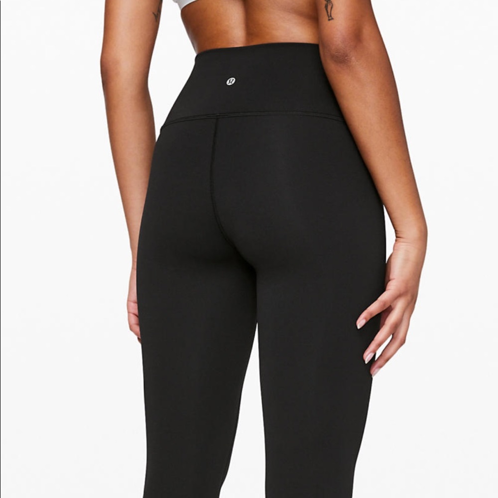 Black lululemon wunder under. BNWT. Luon sz 2